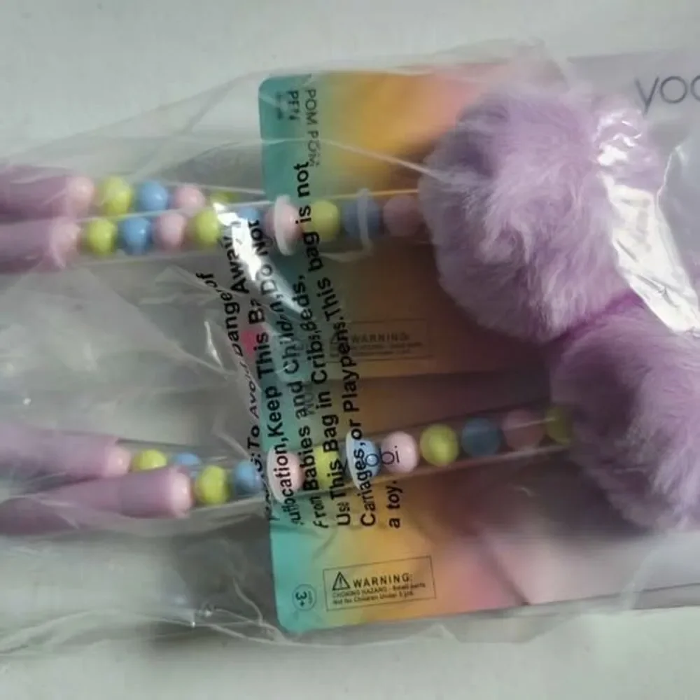 40 pc. Bundle of pom pom pens by yoobi. All new sealed pkgs.